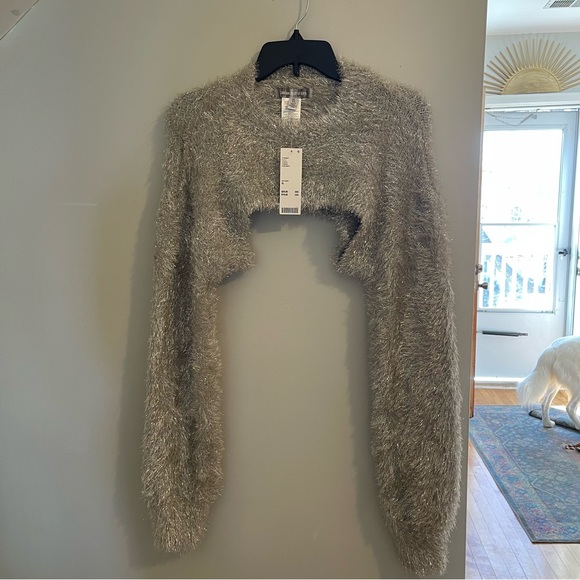 NWT Urban Outfitters Cropped Sweater/Arm Warmer Top - Size XL - Picture 1 of 3